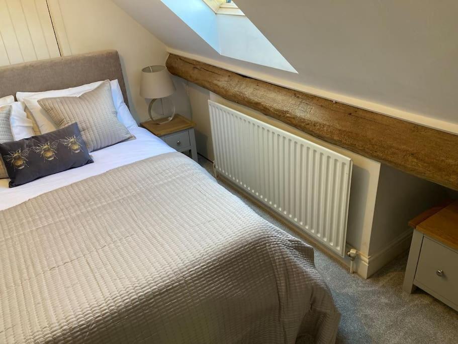 Spacious In Idyllic Spot Holiday home *